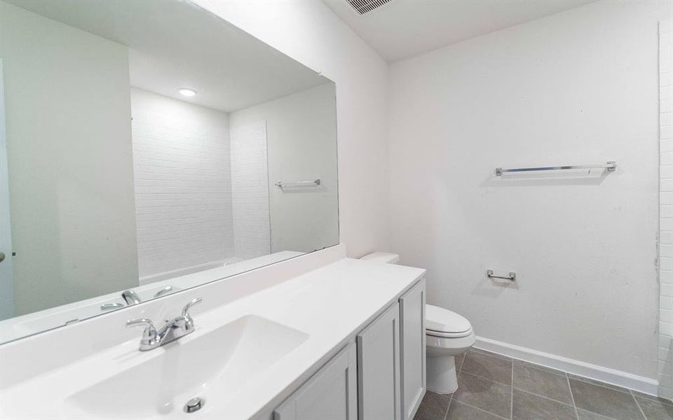 Furnished interior view inside a new home in Pebblebrook, Sherman (Image 4). Furnished interior view inside a new home in Pebblebrook, Sherman (Image 4).