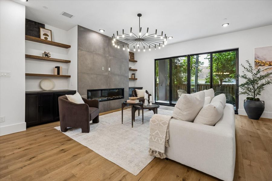 Furnished interior view inside a new home in , Bellaire (Image 4).