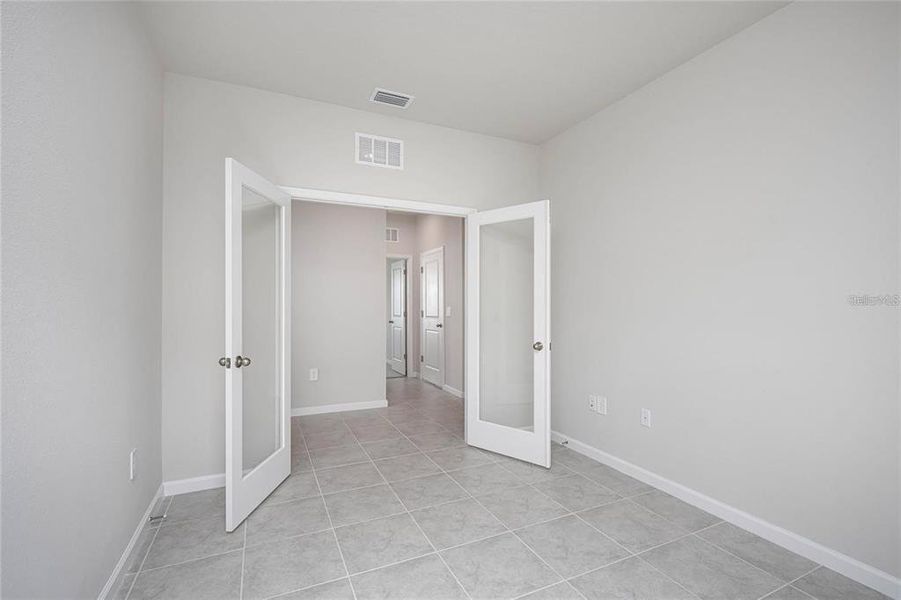 Spacious, unfurnished interior of a new home in , Port Charlotte (Image 35). Spacious, unfurnished interior of a new home in , Port Charlotte (Image 35).