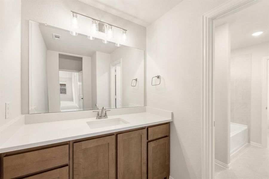 Furnished interior view inside a new home in Addison Hills, Cedar Hill (Image 17).