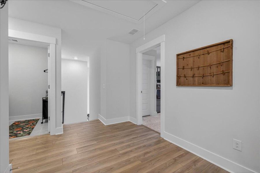 Spacious, unfurnished interior of a new home in Hewing Farms, Summerville (Image 46).