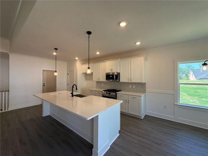 Furnished interior view inside a new home in Tuscany Hills, Douglasville (Image 6).