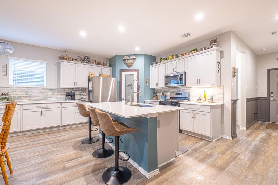 Furnished interior view inside a new home in River Ranch Meadows, Dayton (Image 5). Furnished interior view inside a new home in River Ranch Meadows, Dayton (Image 5).