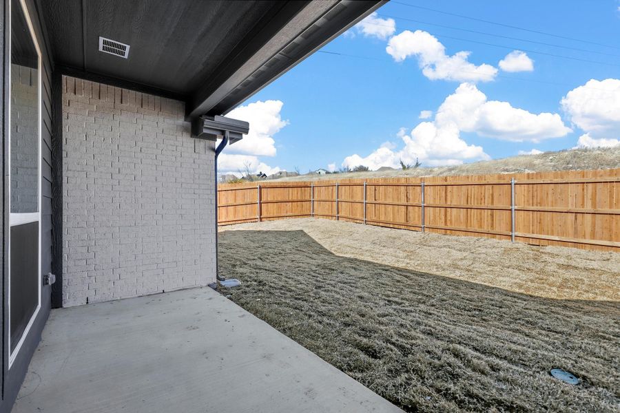 Representative exterior details of a home built from the Iverson I by Cheldan Homes in Pitcock Addition, Graham (Image 3).