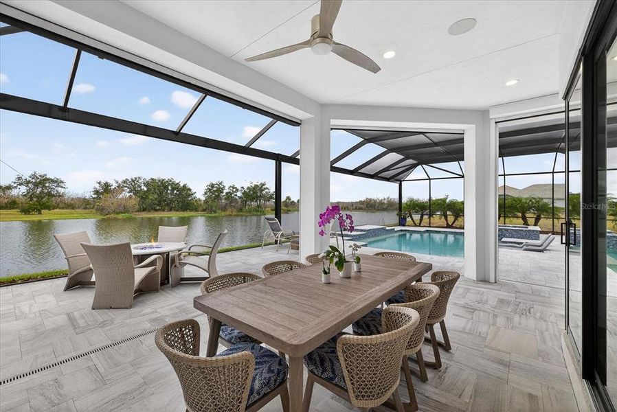 Exterior details and patio area of a home in , Bradenton (Image 41).