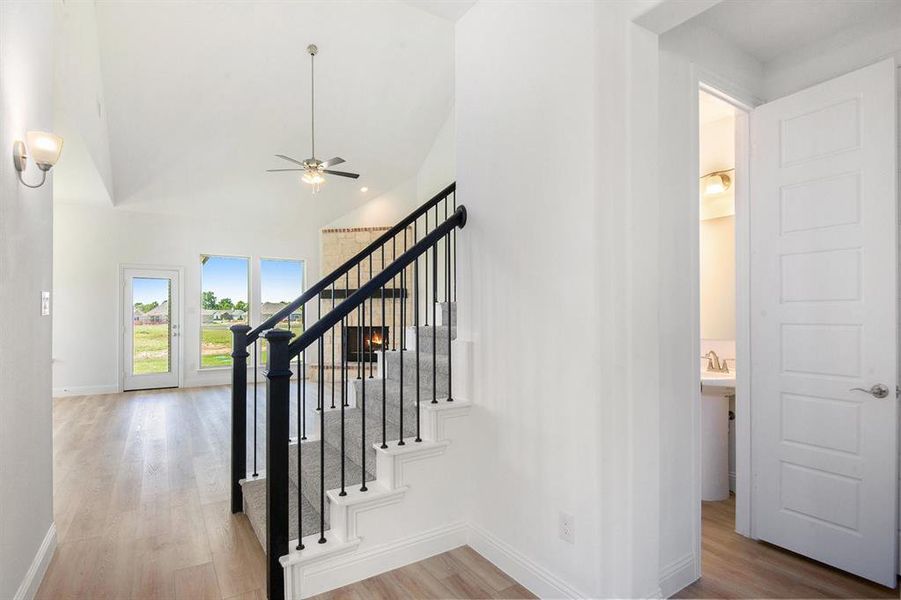 Spacious, unfurnished interior of a new home in , Sanger (Image 27).