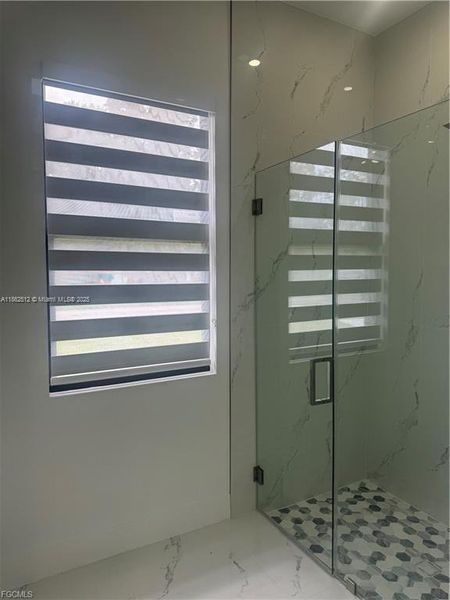 Image 27 of a home in .