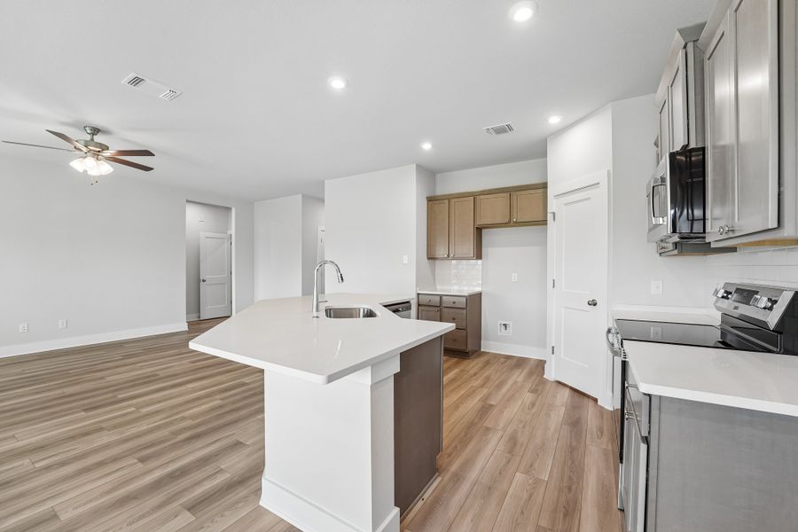 Furnished interior view inside a new home in North Point, Temple (Image 4).