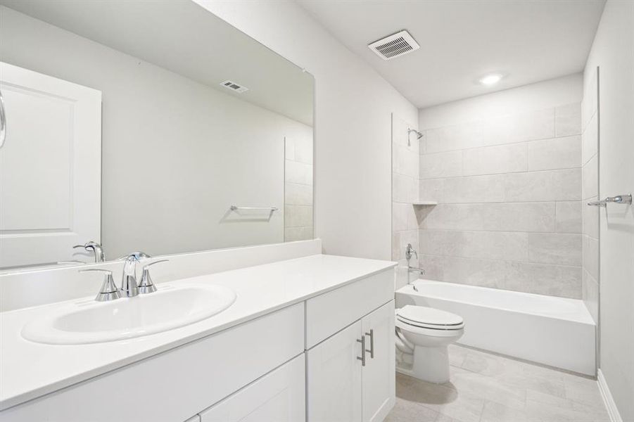 Furnished interior view inside a new home in Lakehaven - Premier Series, Farmersville (Image 15).