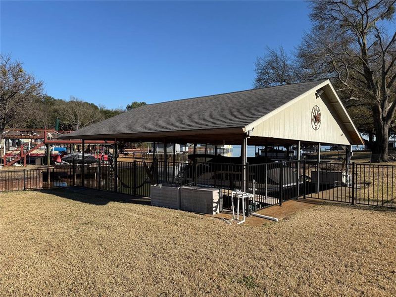 Image 17 of a home in . Image 17 of a home in .