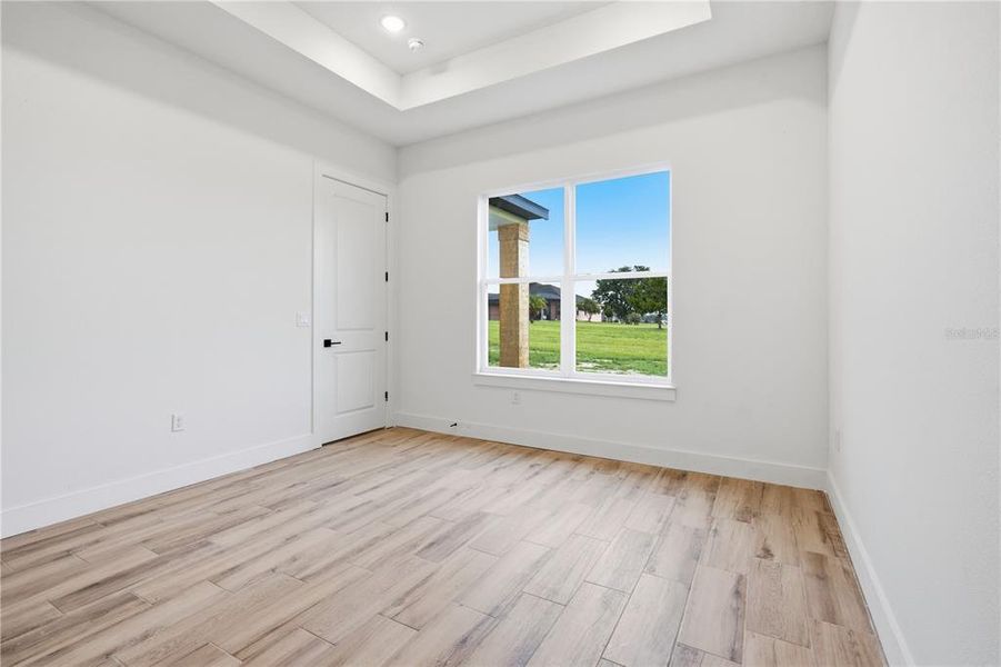 Spacious, unfurnished interior of a new home in , Dunnellon (Image 22). Spacious, unfurnished interior of a new home in , Dunnellon (Image 22).
