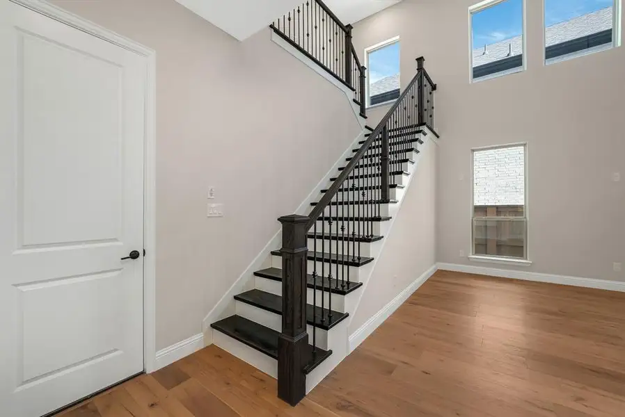 Spacious, unfurnished interior of a new home in Fields Villas - Darling Homes, Frisco (Image 29).