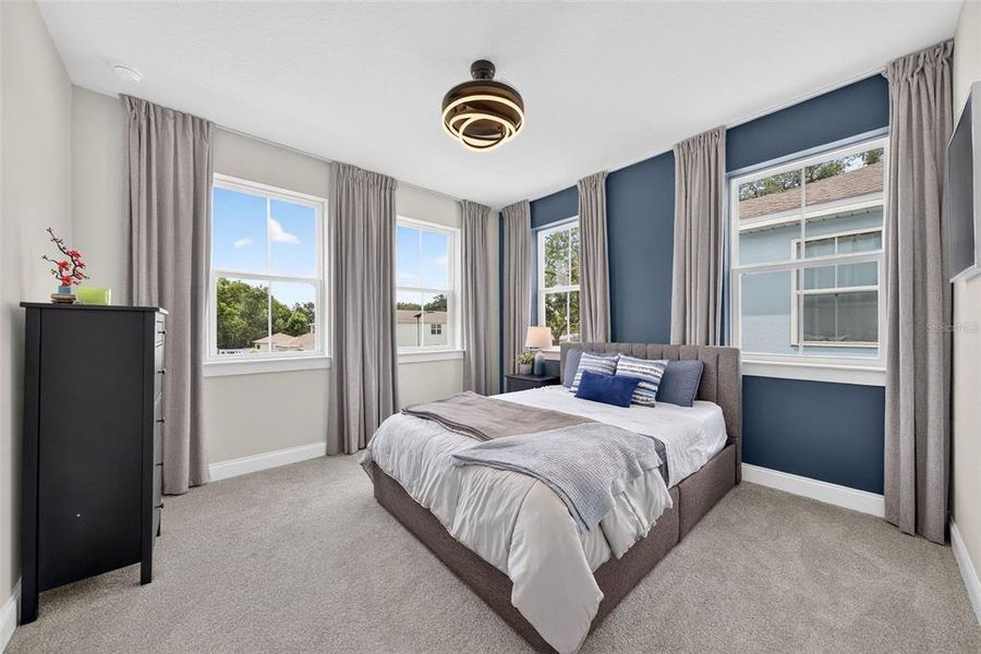 Furnished interior view inside a new home in , Orlando (Image 34).
