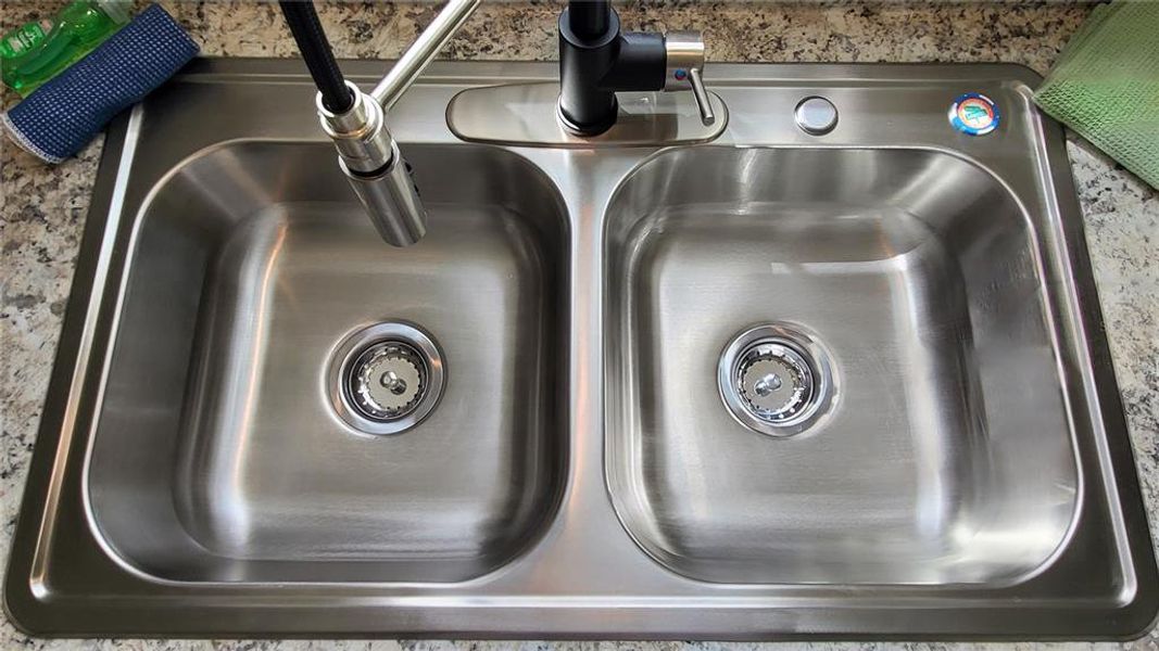 Close-up of interior finishes inside a home in , Okeechobee (Image 11). Close-up of interior finishes inside a home in , Okeechobee (Image 11).