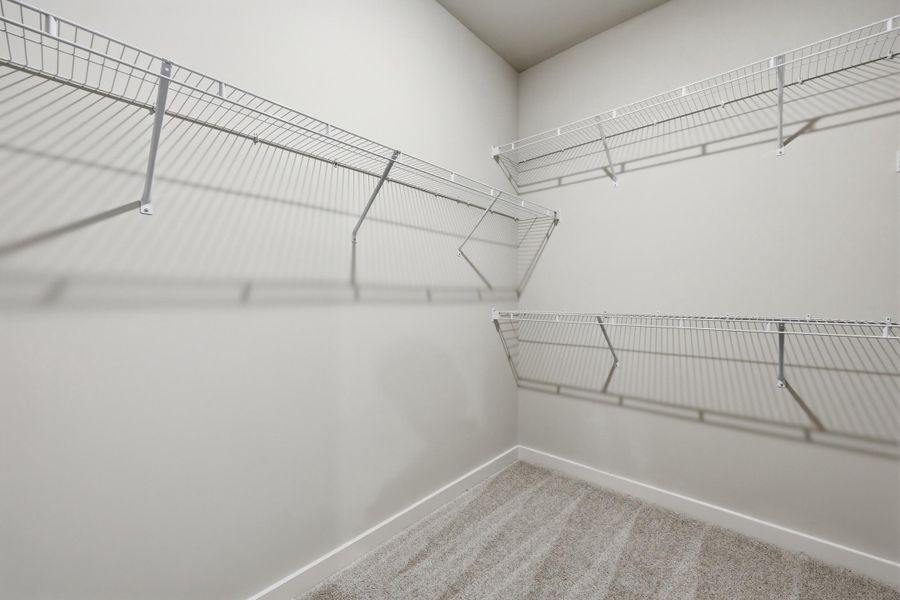 Spacious, unfurnished interior of a new home in Rhetts Cove, Johns Island (Image 21).