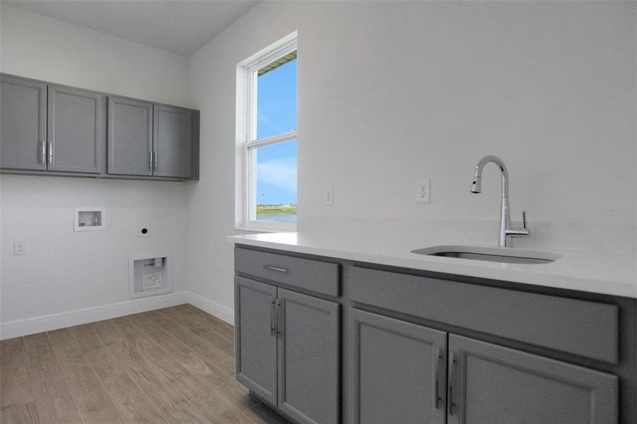 Furnished interior view inside a new home in Seaire, Parrish (Image 5).