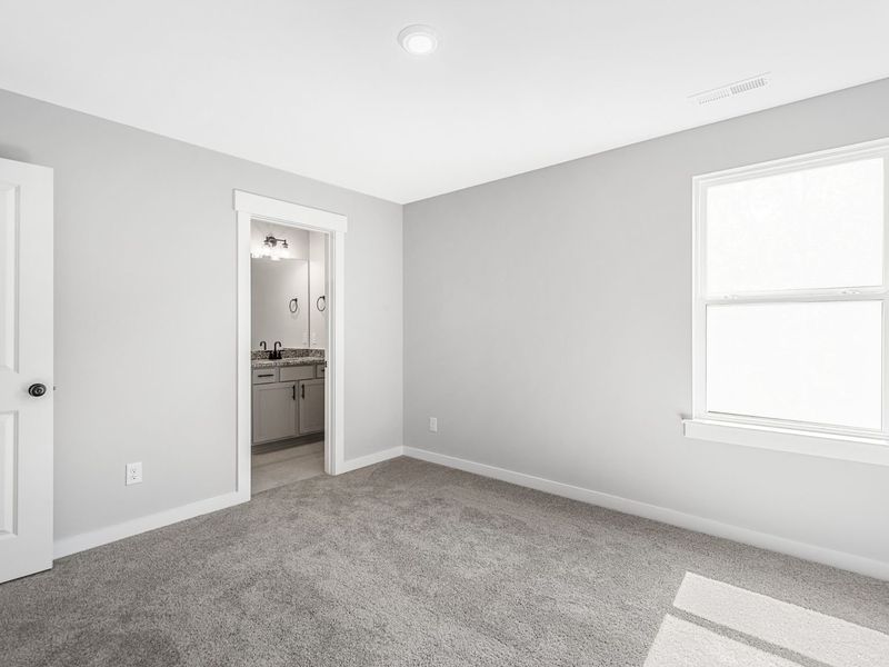 Spacious, unfurnished interior of a new home in Calista Farms, White House (Image 27). Spacious, unfurnished interior of a new home in Calista Farms, White House (Image 27).