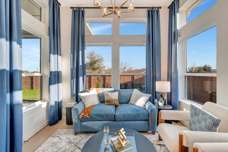 The Begonia - Sunroom