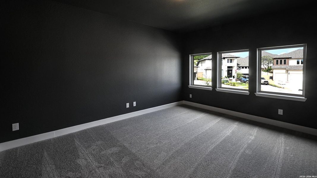 Spacious, unfurnished interior of a new home in Johnson Ranch, Bulverde (Image 20).