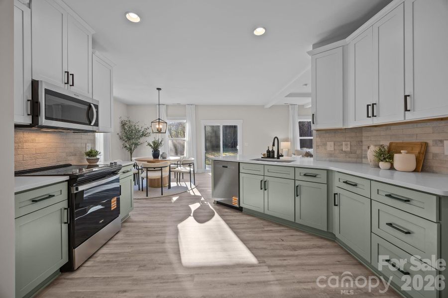 Furnished interior view inside a new home in , Gastonia (Image 9).