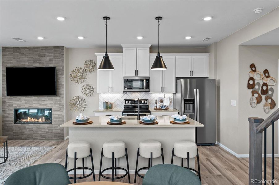 Staged Model not actual unit. Staged Model not actual unit.