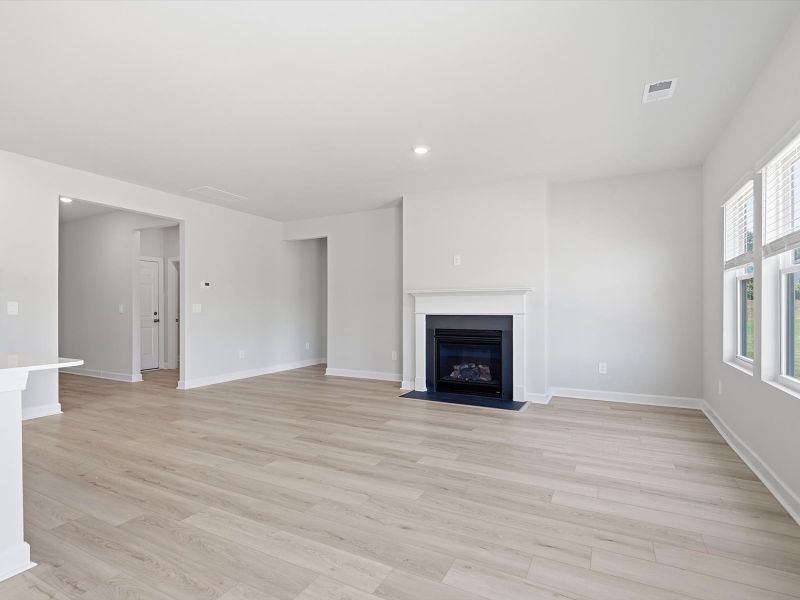 Spacious, unfurnished interior of a new home in Vickery Station, Woodruff (Image 9). Spacious, unfurnished interior of a new home in Vickery Station, Woodruff (Image 9).