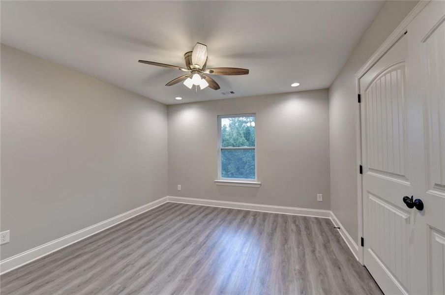 Spacious, unfurnished interior of a new home in , Lilburn (Image 20).