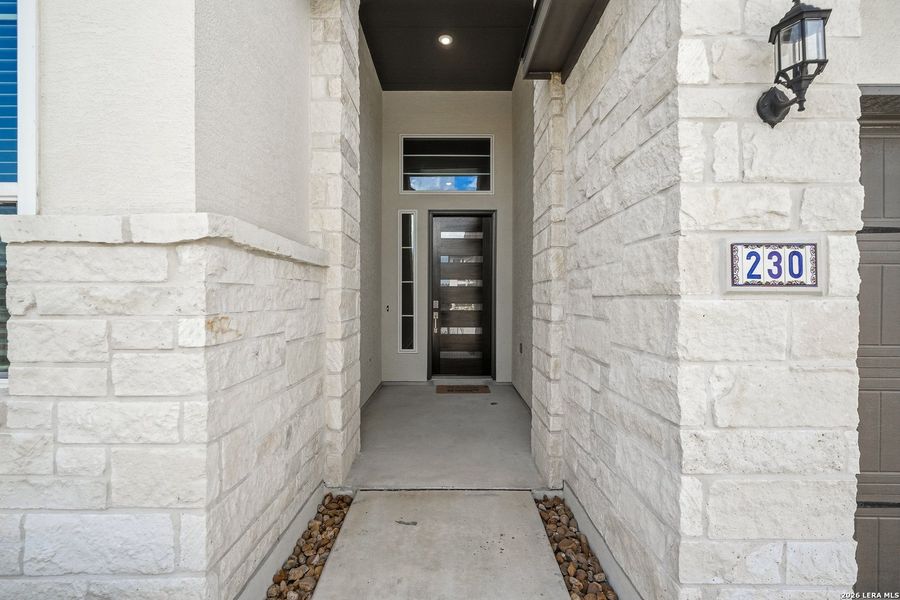 Exterior details and patio area of a home in Esperanza 50's, Boerne (Image 27).