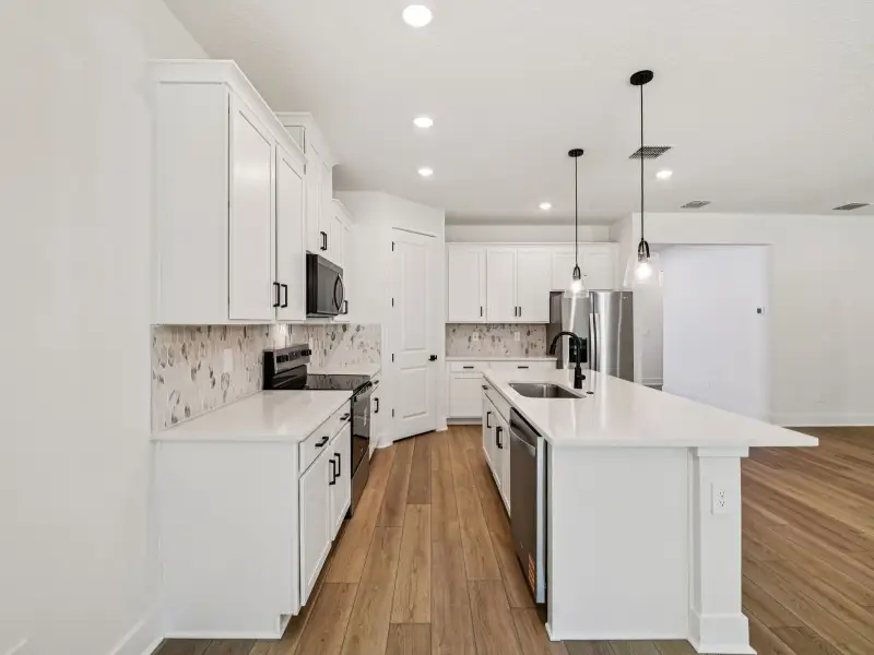 The Modena floorplan at 568 Brookhaven Trail.