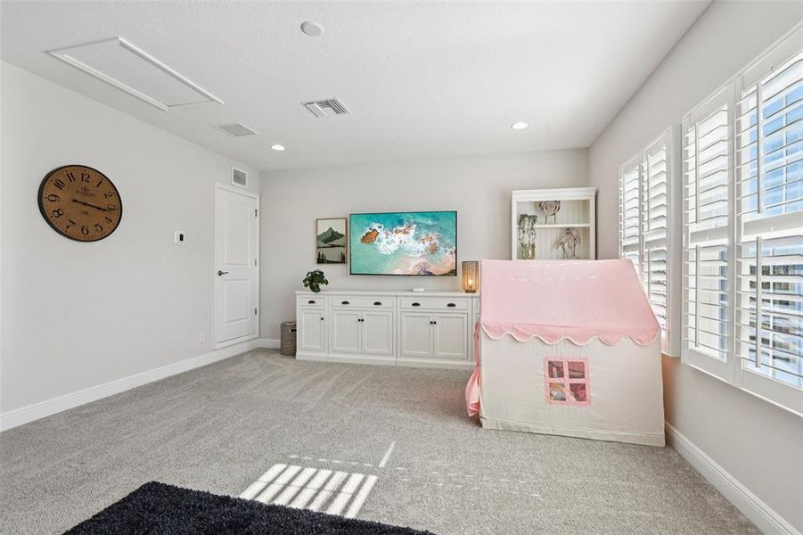 Furnished interior view inside a new home in , San Antonio (Image 46).
