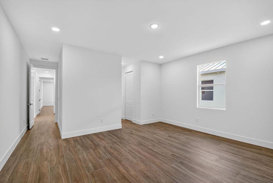 30-web-or-mls-House (30)