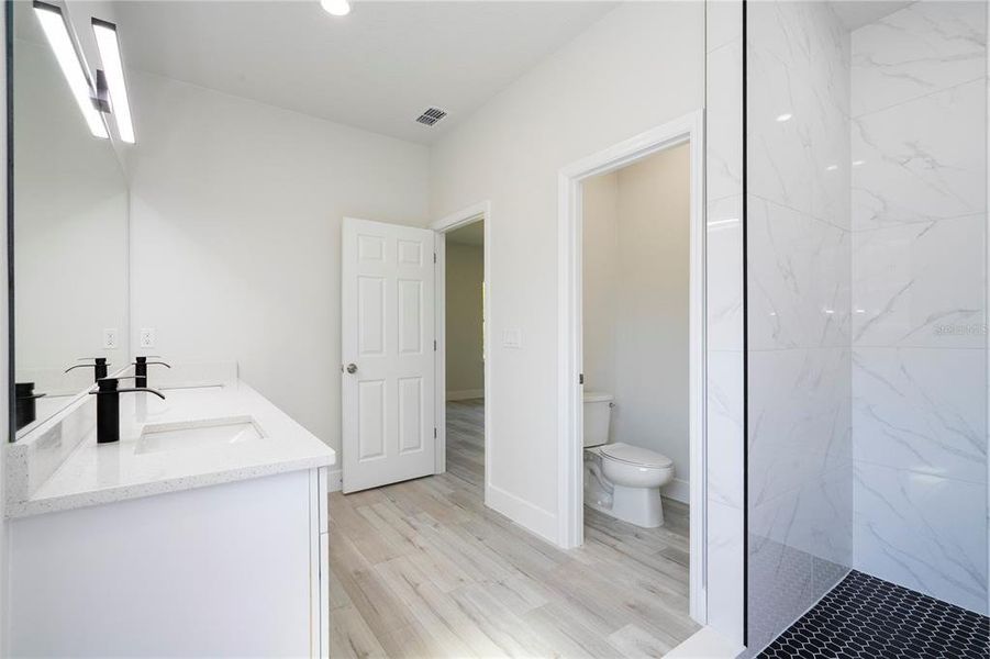 Furnished interior view inside a new home in , Citrus Springs (Image 4).