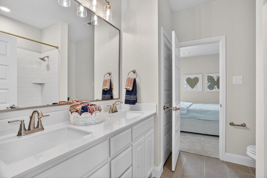 Representative furnished interior of a home built from the Wichita by Cheldan Homes in Arbor Oaks, Boyd (Image 38).