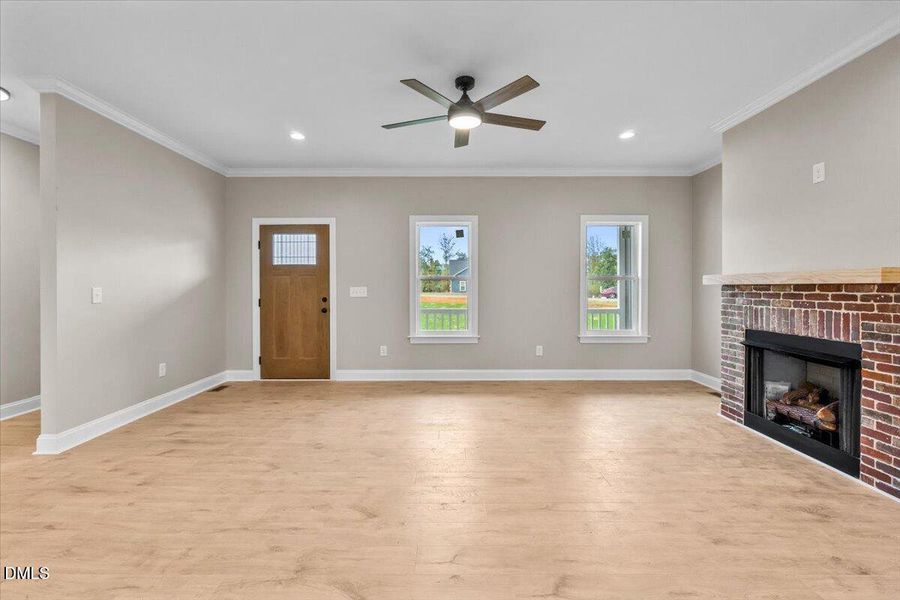 09-Kim 3302 Fox Glow-9