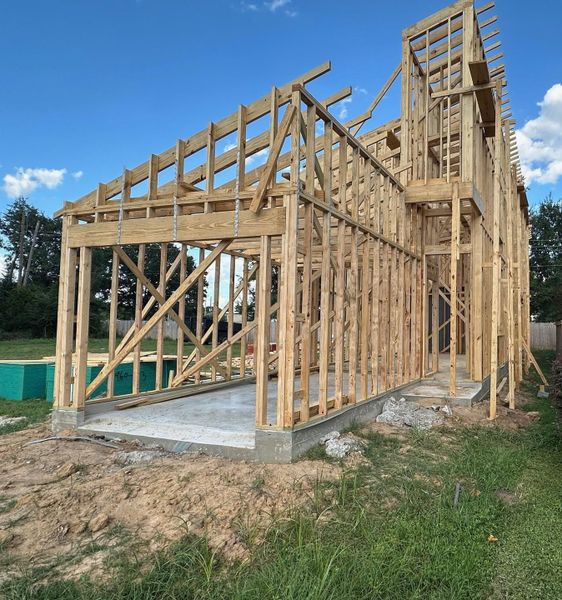 Front Enterance and Garage Front Enterance and Garage