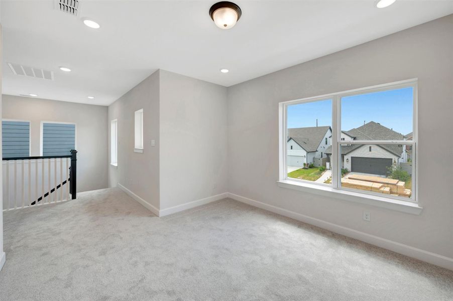 Spacious, unfurnished interior of a new home in Pomona - Grove Row Collection, Manvel (Image 18).