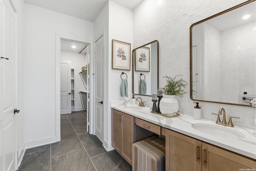 Furnished interior view inside a new home in Prominence, San Antonio (Image 27).