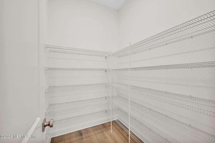 Spacious, unfurnished interior of a new home in Amelia National Country Club, Fernandina Beach (Image 15).