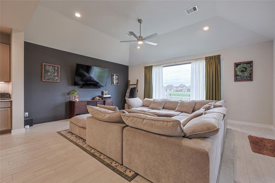 Furnished interior view inside a new home in Telge Ranch, Cypress (Image 24).