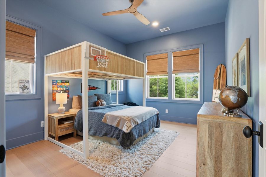 Furnished interior view inside a new home in , Wadmalaw Island (Image 48).