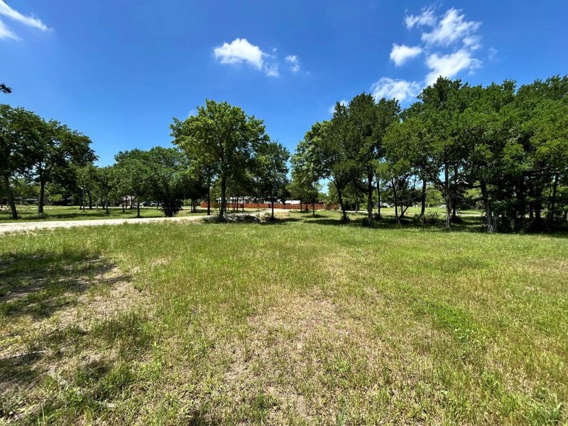 Natural landscape and outdoor views near in Mexia (Image 17). Natural landscape and outdoor views near in Mexia (Image 17).