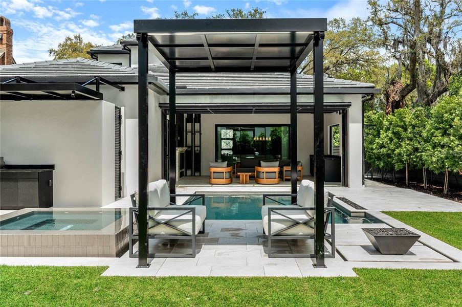 Exterior details and patio area of a home in , Winter Park (Image 32).