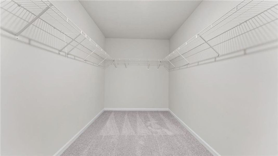 Spacious, unfurnished interior of a new home in Hampton Ridge, Jefferson (Image 12).
