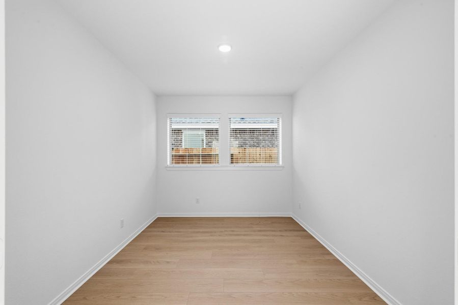 Spacious, unfurnished interior of a new home in Jordan Ranch 45' Homesites, Fulshear (Image 12).