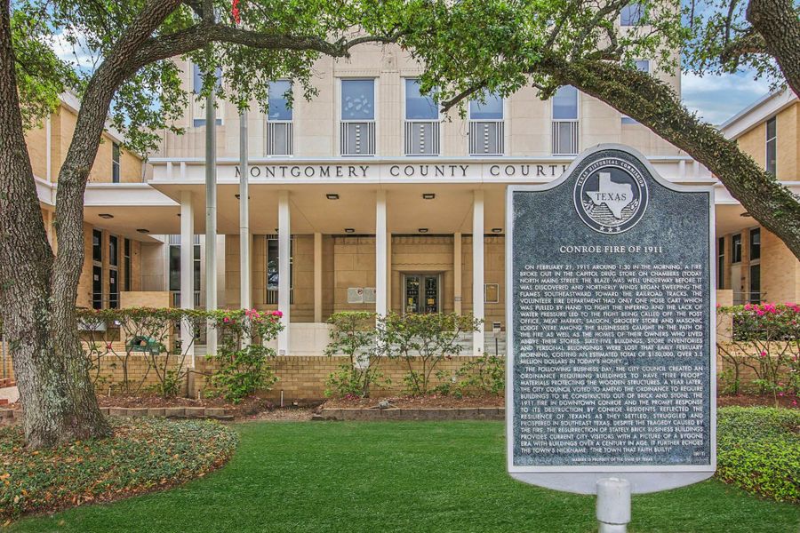 Image 44 of a home in Silverthorne.
