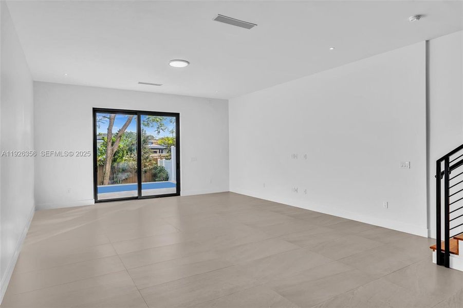 Spacious, unfurnished interior of a new home in , Miami (Image 38). Spacious, unfurnished interior of a new home in , Miami (Image 38).