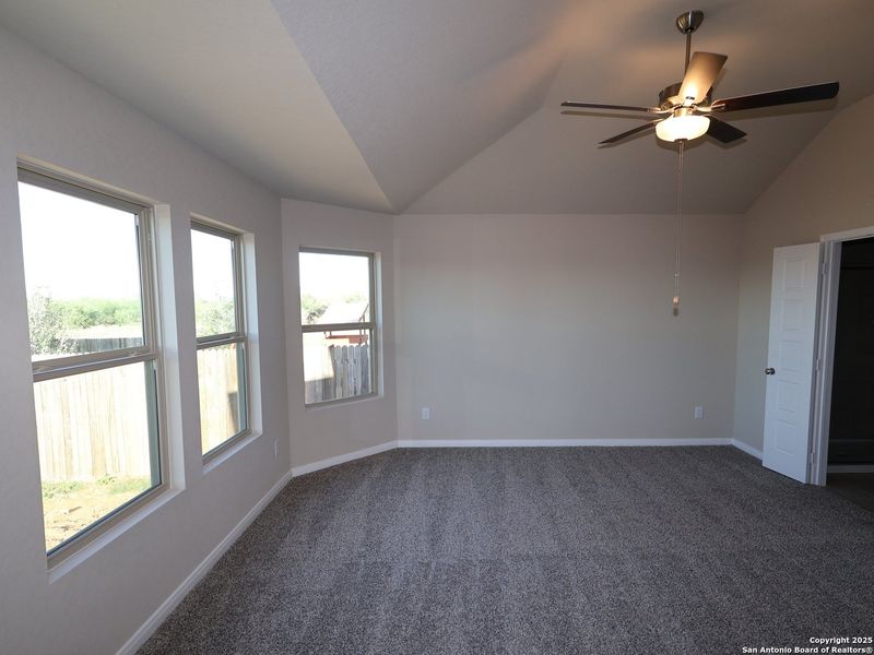 Spacious, unfurnished interior of a new home in Agave, San Antonio (Image 19). Spacious, unfurnished interior of a new home in Agave, San Antonio (Image 19).
