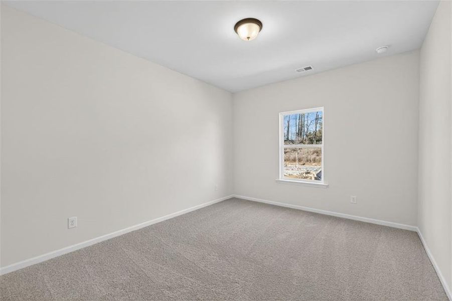 Spacious, unfurnished interior of a new home in Sanders Park, Austell (Image 24).