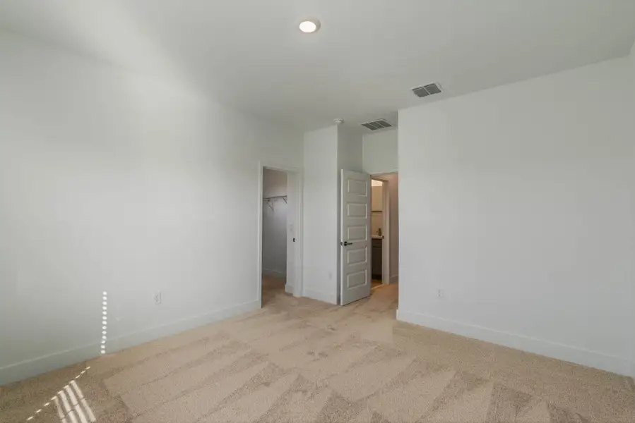 Image 34 of a home in Harvest at Ovation - Townhomes.