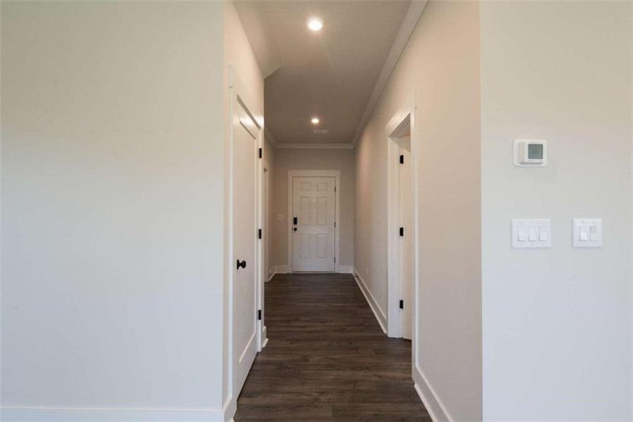 Spacious, unfurnished interior of a new home in Cambridge at Steels Bridge, Canton (Image 40).